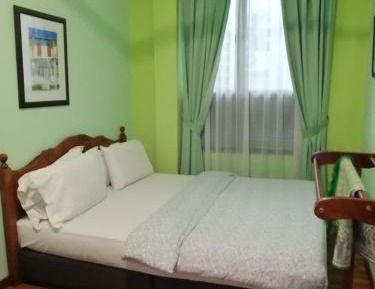 Standard Double Room with Shared Bathroom