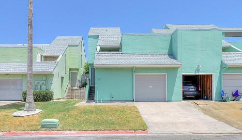 Three Bedroom Apartment