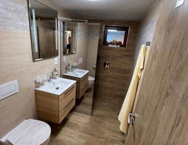 Twin Room with Private Bathroom