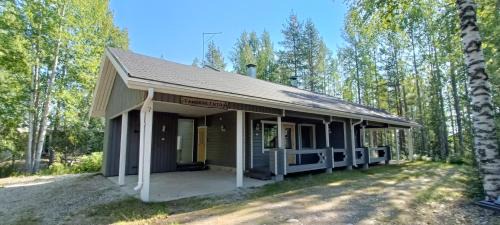 One-Bedroom House with Loft and Sauna