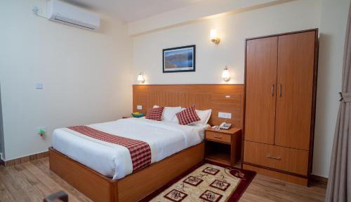 Deluxe Double or Twin Room with Balcony