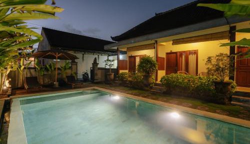 Double Room with Pool View