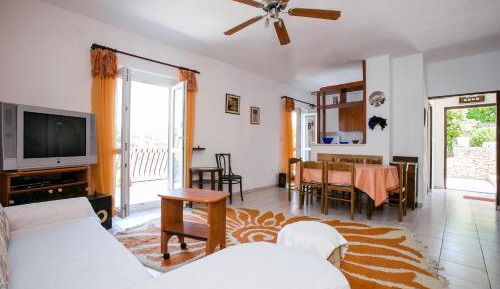 Two-Bedroom Apartment with Balcony and Sea View