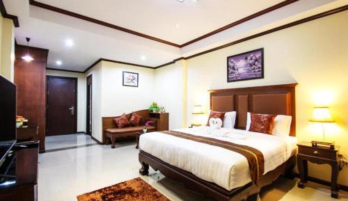 Deluxe Double or Twin Room with Balcony