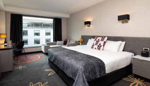 Premium King Room