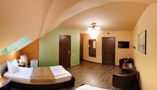 Economy Twin Room - Attic