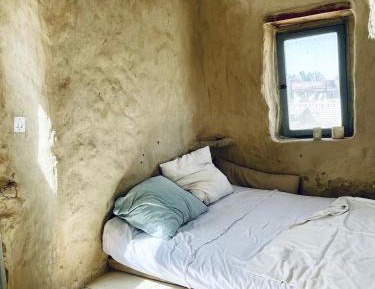 Triple Room with Shared Bathroom