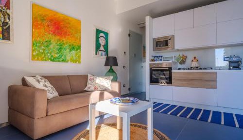 Superior One-Bedroom Apartment