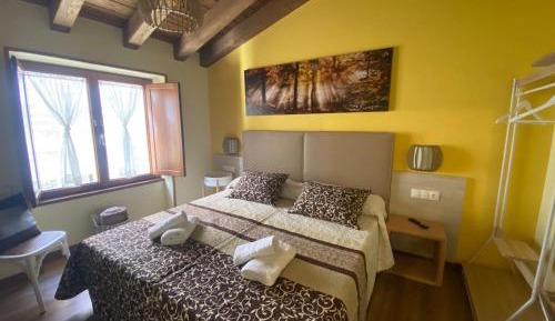 Small Double or Twin Room