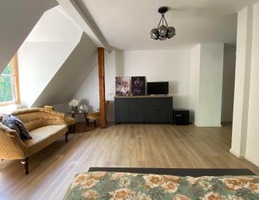 Large Double Room