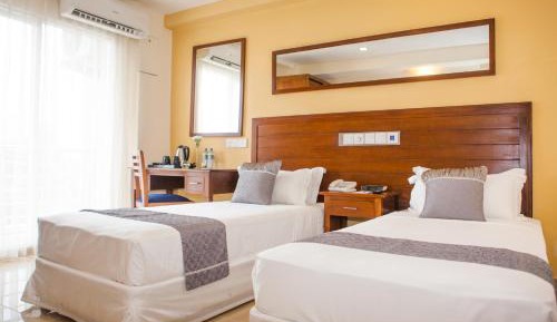 Deluxe Twin Room