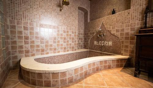 Deluxe Double Room with Bath