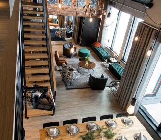 Villa Aava - 10 bedrooms for 18 people