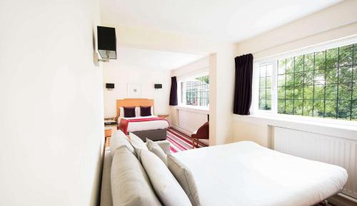 Standard Family Room