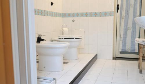 Double Room with Private External Toilet 