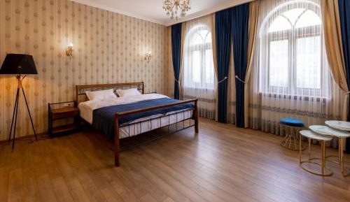 Double Room with Mountain View