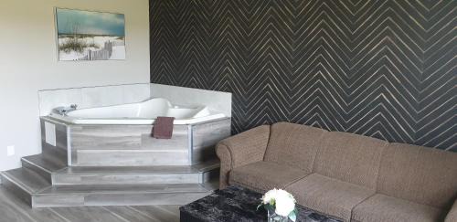 Suite with Spa Bath