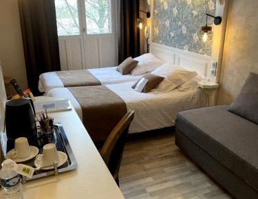 Standard Triple Room with Sea View