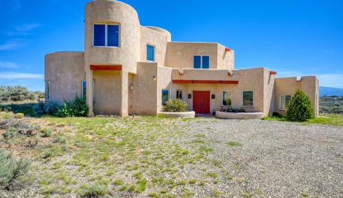 Three Bedroom holiday home 