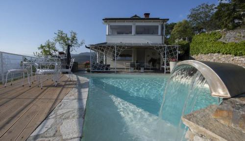 Villa with Sea View