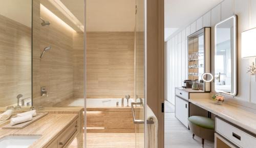 Balcony Oceanfront Room with King Bed