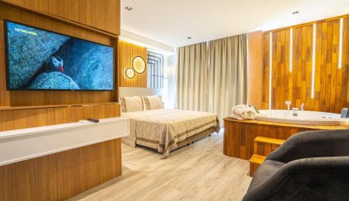 Deluxe Room with Jacuzzi 