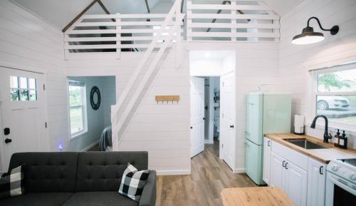 One-Bedroom House