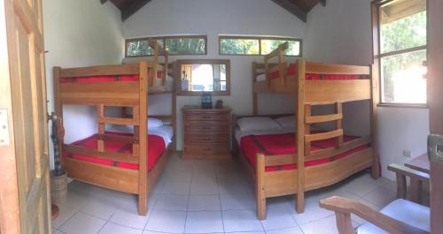 Quadruple Room with Private Bathroom