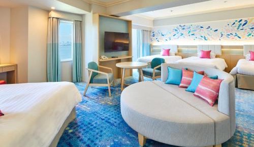 <7-10 Floor> Rainbow Deluxe Family Room with Bay View - Non Smoking 