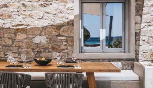 Elia Two-Bedroom Apartment Beach Front