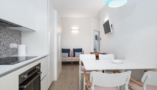 Family Two-Bedroom Apartment with View