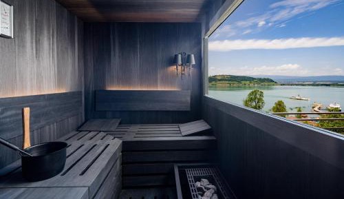Suite with Sauna