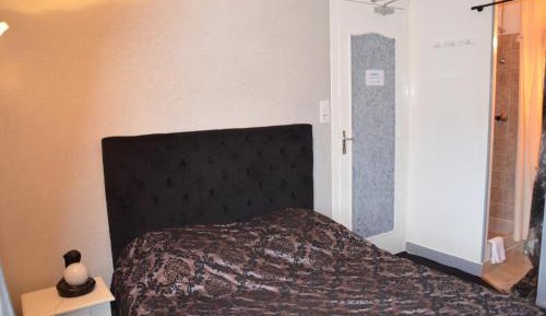 Executive Single Room with Bathroom