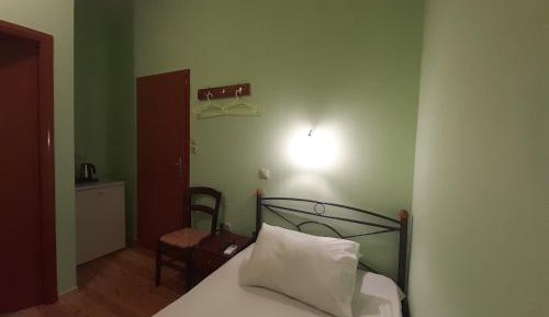Small Single Room