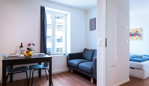 Apartment with Balcony C