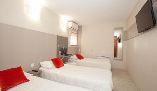 Basic Triple Room