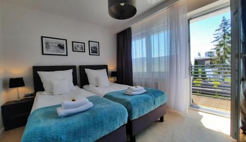 Deluxe Apartment