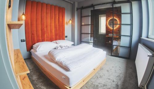 Studio with Sofa Bed