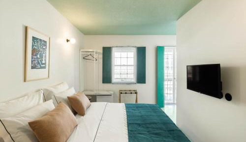 Deluxe Double or Twin Room with Balcony