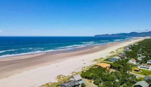 Four bedroom holiday home 