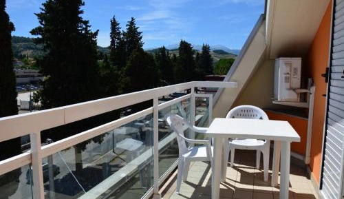Standard Apartment