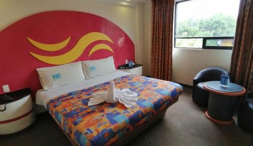 Standard Double Suite