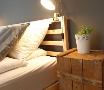 Single Room with Shared Bathroom