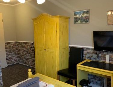 Single Room with Shower
