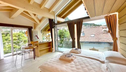 Suite with Mountain View