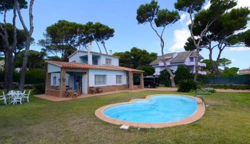 Villa with Private Pool