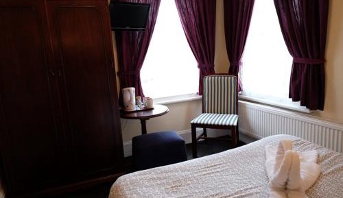Double Room with Shared Bathroom