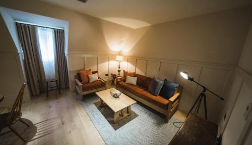 Wellington Lodge Suite
