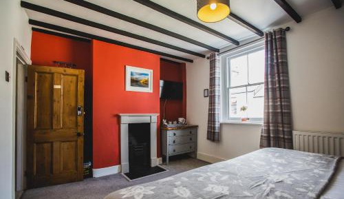 Double or Twin Room with Private Bathroom