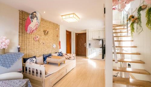 Deluxe Family Suite